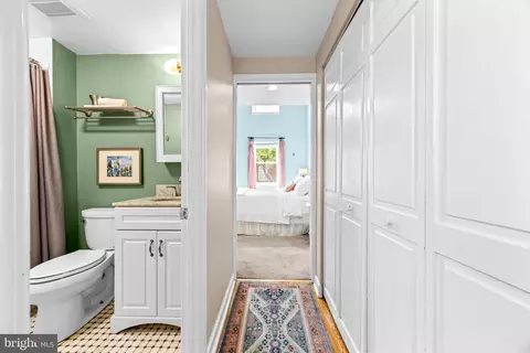 Entry Way - 311 S Regester St, Baltimore, MD 21231 photo 6 of 6
