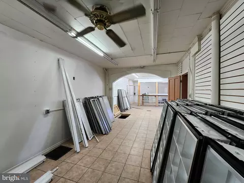 Entry Way - 101 S Payson St, Baltimore, MD 21223 photo 2 of 18