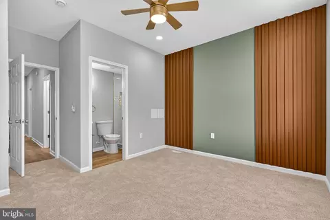Entry Way - 1820 N Collington Ave, Baltimore, MD 21213 photo 9 of 11