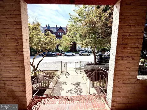 2425 Eutaw Pl, Baltimore, MD 21217 photo 2