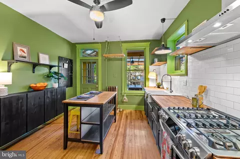 Kitchen - 306 E 31st St E, Baltimore, MD 21218 photo 3 of 6