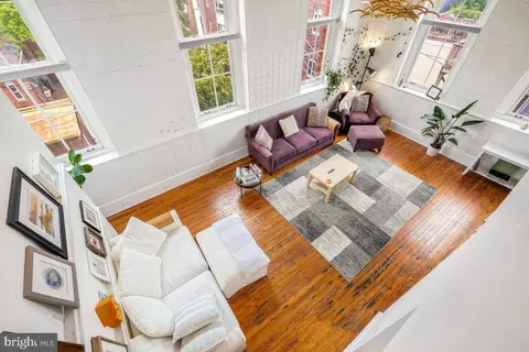 Living - 112 E West St #202, Baltimore, MD 21230 photo 3 of 4