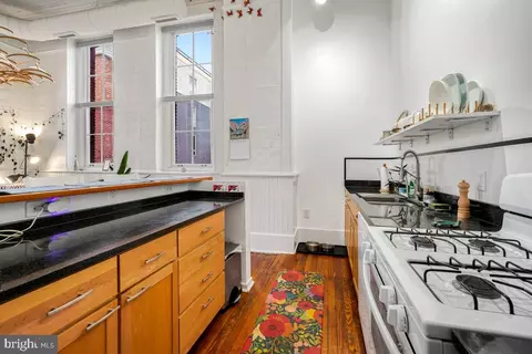 Kitchen - 112 E West St #202, Baltimore, MD 21230 photo 3 of 4