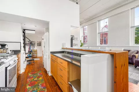 Kitchen - 112 E West St #202, Baltimore, MD 21230 photo 2 of 4