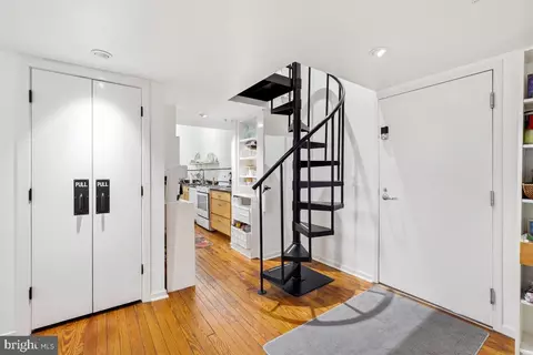Entry Way - 112 E West St #202, Baltimore, MD 21230 photo 4 of 7