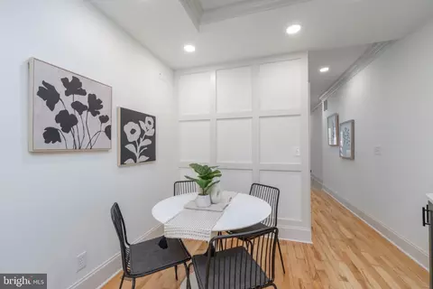 Entry Way - 3409 Dillon St, Baltimore, MD 21224 photo 3 of 10