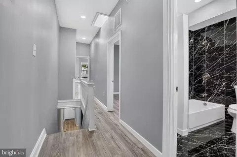 Entry Way - 2719 Riggs Ave, Baltimore, MD 21216 photo 7 of 9