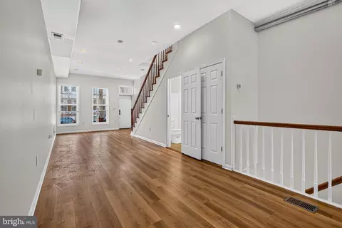 Living - 1719 Ruxton Ave, Baltimore, MD 21216 photo 3 of 6