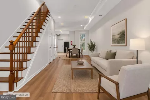 Living - 1719 Ruxton Ave, Baltimore, MD 21216 photo 1 of 6