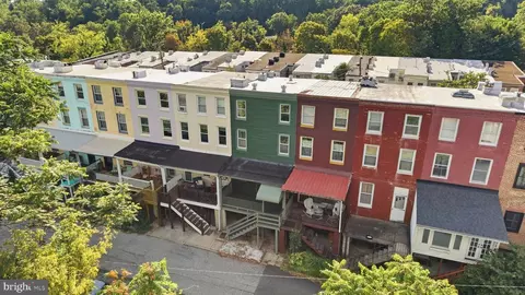 View/Area - 3022 Darby St E, Baltimore, MD 21211 photo 1 of 2
