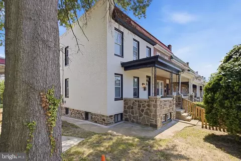 Exterior - 3227 Phelps Ln, Baltimore, MD 21229 photo 1 of 7