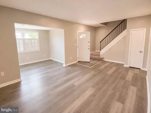 Living - 2914 Kildaire, Baltimore, MD 21234 photo 2 of 2