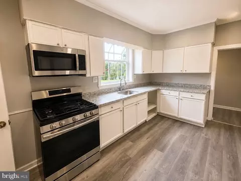 Kitchen - 2914 Kildaire, Baltimore, MD 21234 photo 1 of 2