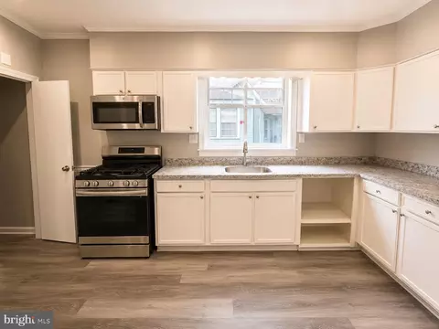 Kitchen - 2914 Kildaire, Baltimore, MD 21234 photo 2 of 2