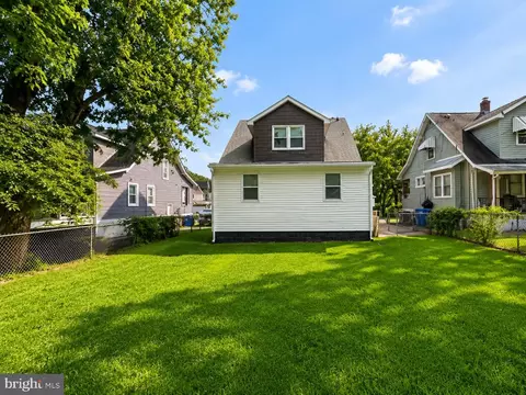 Exterior - 2914 Kildaire, Baltimore, MD 21234 photo 2 of 4