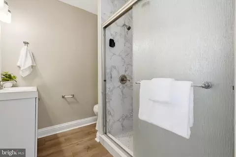 Bath - 1420 Covington St, Baltimore, MD 21230 photo 2 of 2