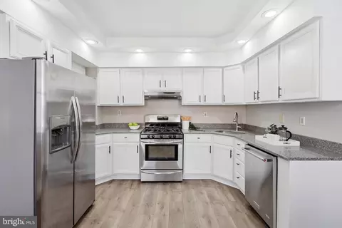 Kitchen - 1420 Covington St, Baltimore, MD 21230 photo 1 of 2