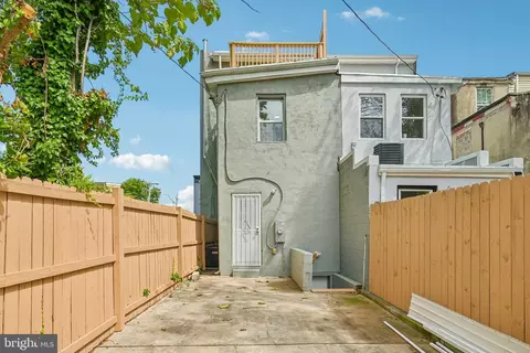 Exterior - 24 N Gilmor St, Baltimore, MD 21223 photo 6 of 7