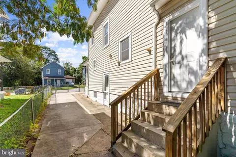 Exterior - 1905 Deering Ave, Baltimore, MD 21230 photo 3 of 7