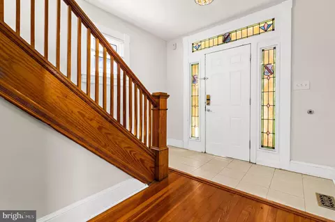 Entry Way - 1905 Deering Ave, Baltimore, MD 21230 photo 2 of 5