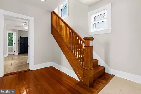 Entry Way - 1905 Deering Ave, Baltimore, MD 21230 photo 1 of 5