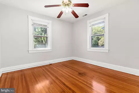 Bedroom - 1905 Deering Ave, Baltimore, MD 21230 photo 1 of 6