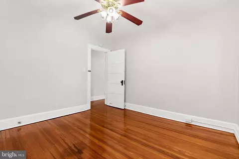 Bedroom - 1905 Deering Ave, Baltimore, MD 21230 photo 2 of 6