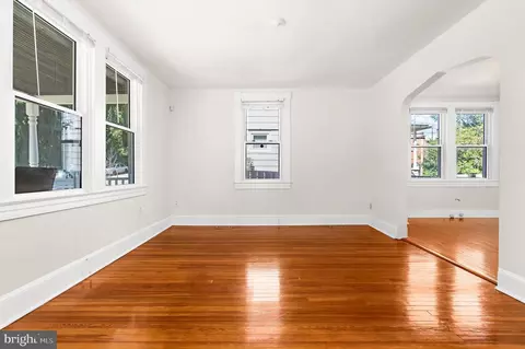 Living - 1905 Deering Ave, Baltimore, MD 21230 photo 1 of 5
