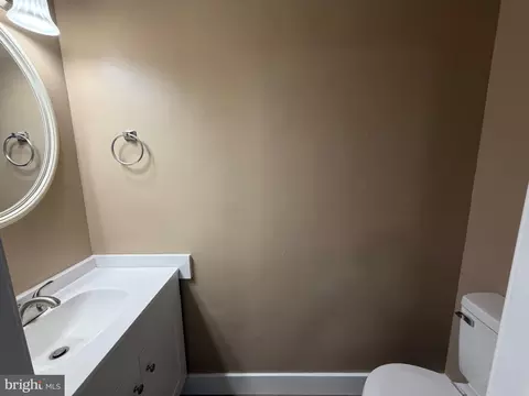 Bath - 3818 6th St, Baltimore, MD 21225 photo 2 of 9