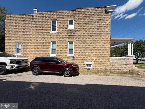 Exterior - 3818 6th St, Baltimore, MD 21225 photo 4 of 6