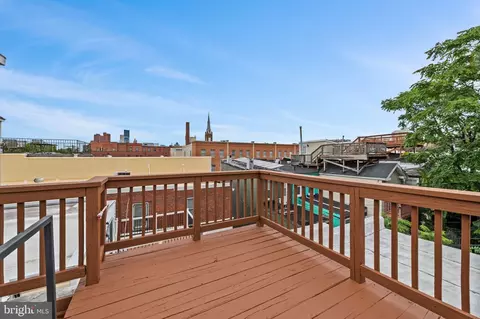 Exterior - 1309 Light St, Baltimore, MD 21230 photo 4 of 4