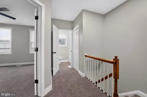 Entry Way - 3544 Lyndale Ave, Baltimore, MD 21213 photo 13 of 18