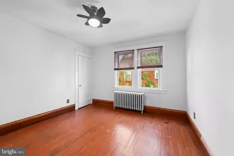 Bedroom - 5906 Edna Ave, Baltimore, MD 21214 photo 7 of 7