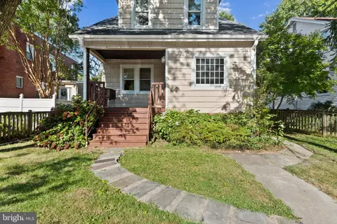 Exterior - 5906 Edna Ave, Baltimore, MD 21214 photo 2 of 9