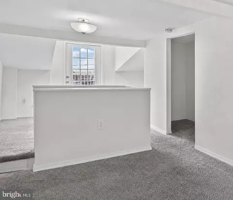 Entry Way - 1504 William St, Baltimore, MD 21230 photo 2 of 3