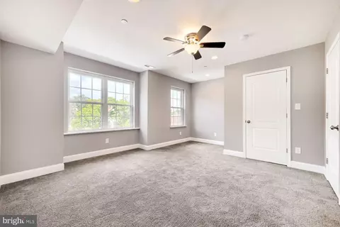 Bedroom - 1519 E Chase St, Baltimore, MD 21213 photo 4 of 4