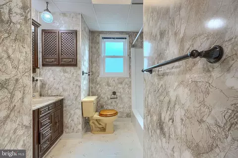 Bath - 6502 Eastern Pkwy, Baltimore, MD 21214 photo 1 of 3