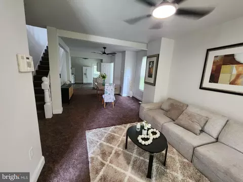 Entry Way - 724 E 35th St, Baltimore, MD 21218 photo 1 of 10