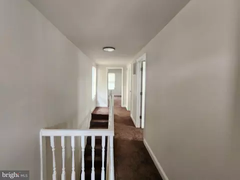 Entry Way - 724 E 35th St, Baltimore, MD 21218 photo 7 of 10