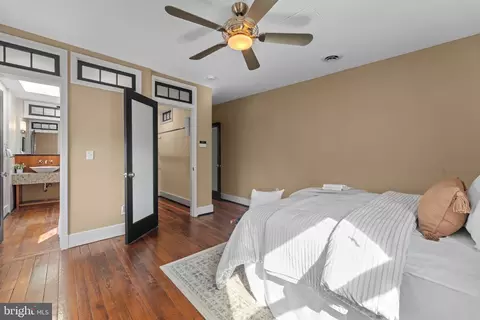 Bedroom - 43 S Decker Ave S, Baltimore, MD 21224 photo 2 of 6