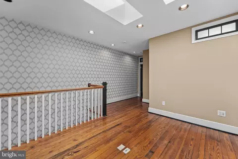 Entry Way - 43 S Decker Ave S, Baltimore, MD 21224 photo 7 of 7