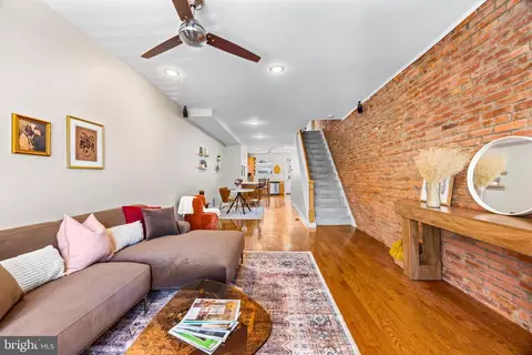 417 S Clinton St, Baltimore, MD 21224