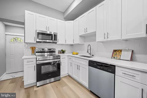 Kitchen - 2114 E Hoffman St, Baltimore, MD 21213 photo 1 of 1