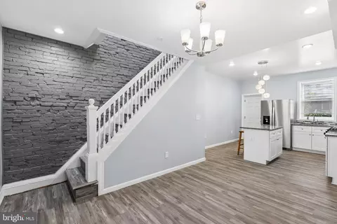 Entry Way - 926 Homestead St, Baltimore, MD 21218 photo 2 of 7