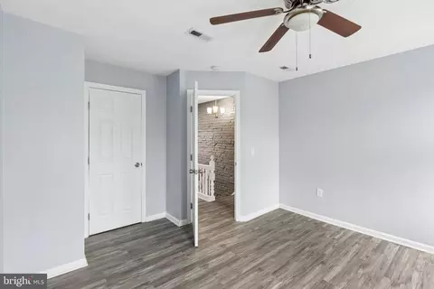 Entry Way - 926 Homestead St, Baltimore, MD 21218 photo 6 of 7