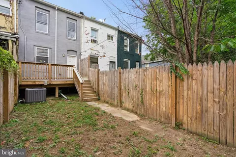 Exterior - 926 Homestead St, Baltimore, MD 21218 photo 10 of 10
