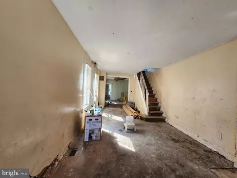 Entry Way - 2729 E Madison St, Baltimore, MD 21205 photo 1 of 16