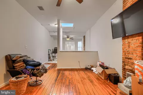 Living - Undisclosed, Baltimore, MD 21231 photo 1 of 2