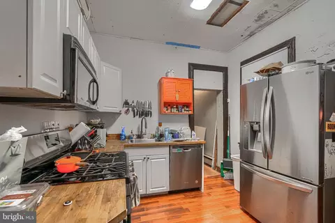 Kitchen - Undisclosed, Baltimore, MD 21231 photo 1 of 2