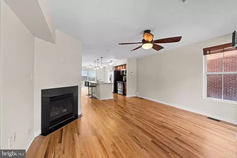 Living - 4617 Dillon St, Baltimore, MD 21224 photo 1 of 6